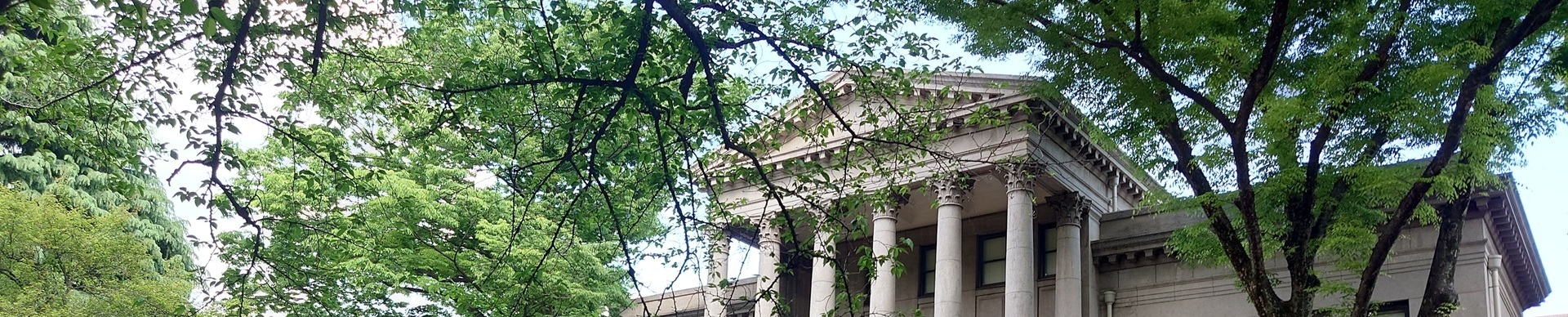 青山学院の象徴的な建築物である間島記念館